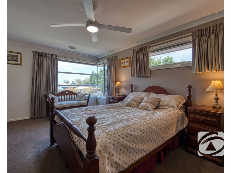 32 Milla Way, Koo Wee Rup VIC 3981