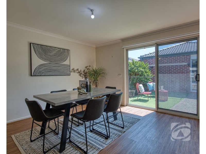 9 Turquoise Walk, Officer VIC 3809