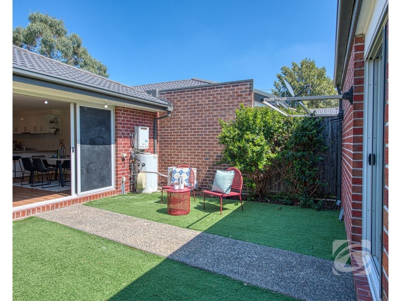 9 Turquoise Walk, Officer VIC 3809