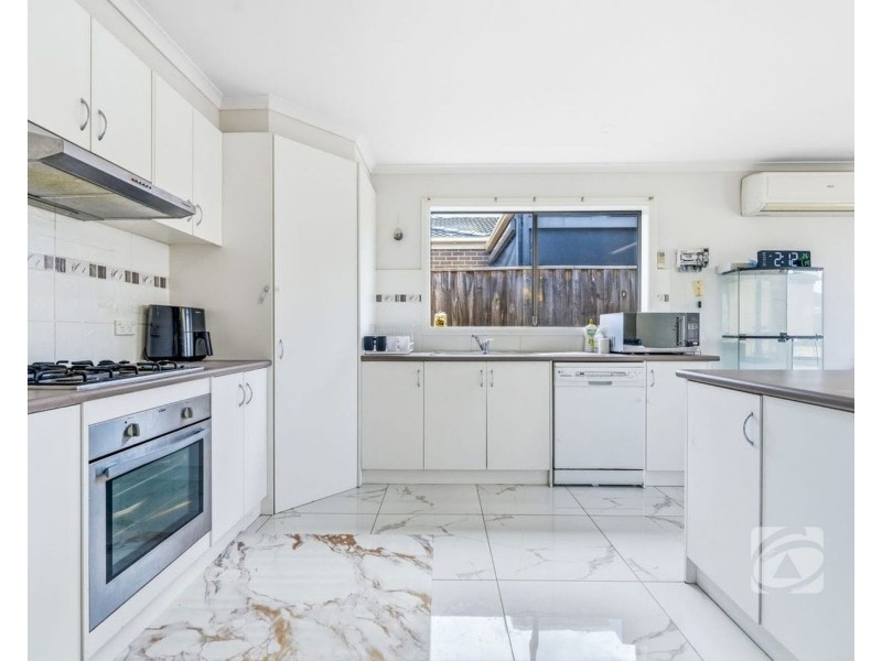 110 Webster Way, Pakenham VIC 3810