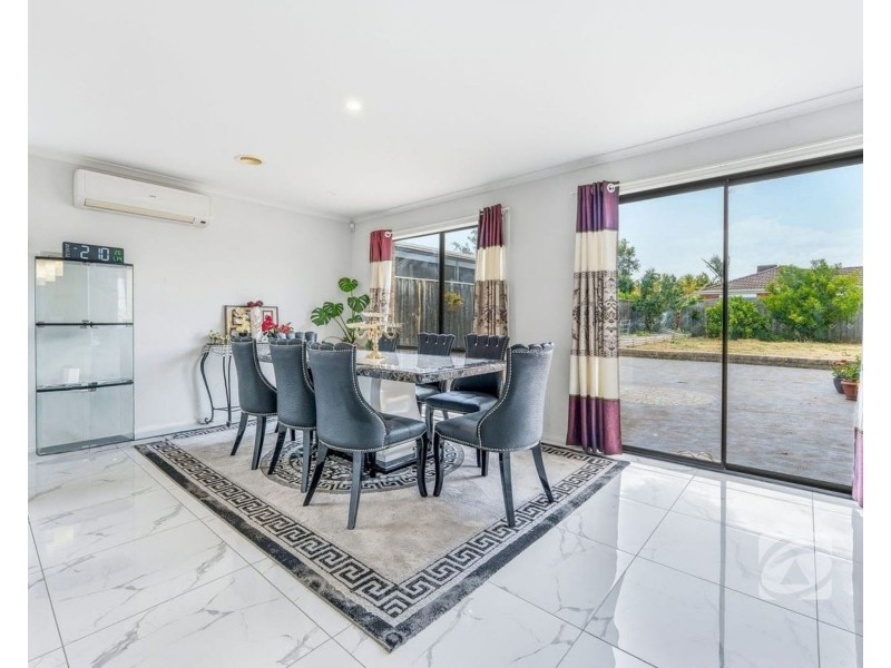 110 Webster Way, Pakenham VIC 3810