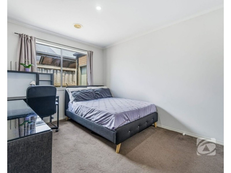 110 Webster Way, Pakenham VIC 3810