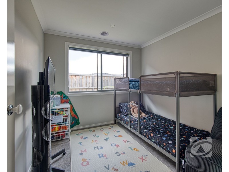 31 Koba Way, Officer VIC 3809