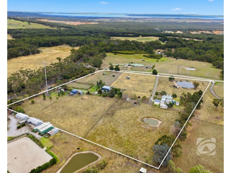 16 Forrest Drive, Nyora VIC 3987