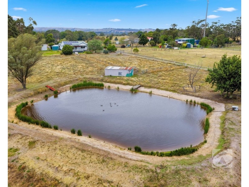 16 Forrest Drive, Nyora VIC 3987