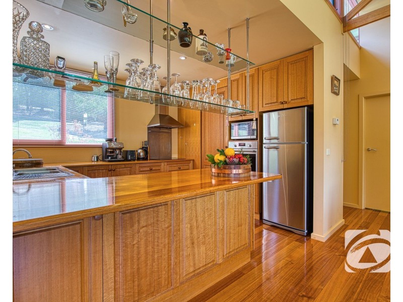 31 Lesley Close, Nyora VIC 3987