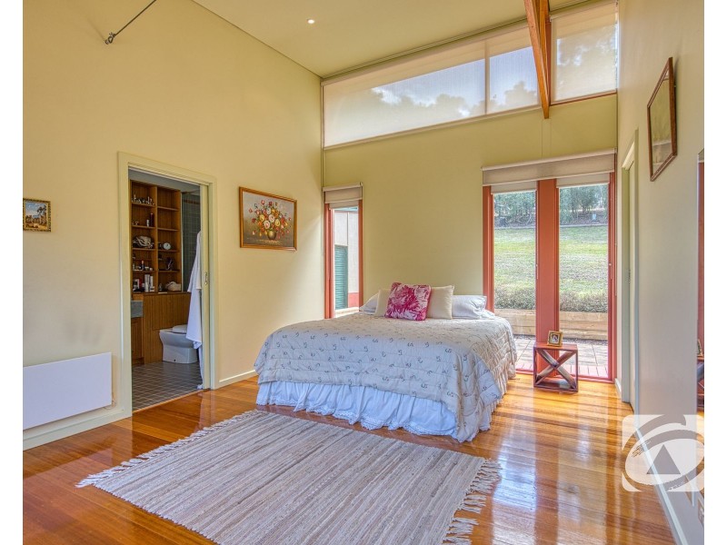 31 Lesley Close, Nyora VIC 3987