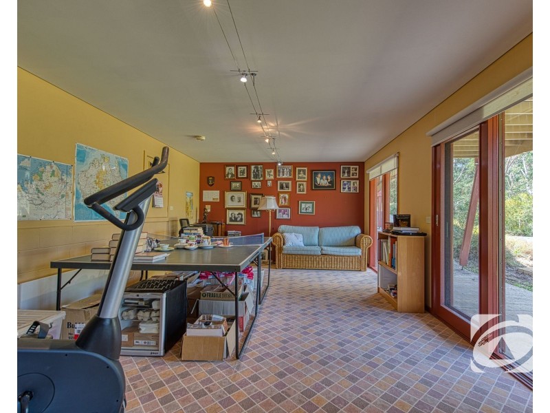 31 Lesley Close, Nyora VIC 3987