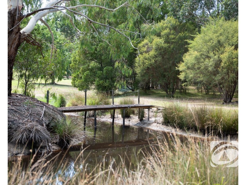 31 Lesley Close, Nyora VIC 3987