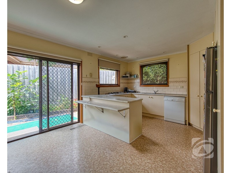 15 Kent Road, Narre Warren VIC 3805