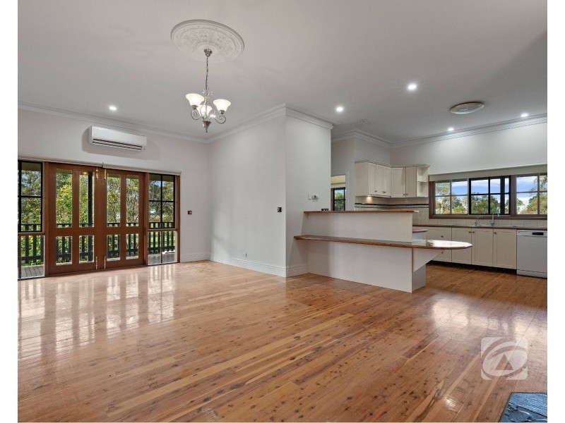 13 Latta Road, Nar Nar Goon VIC 3812