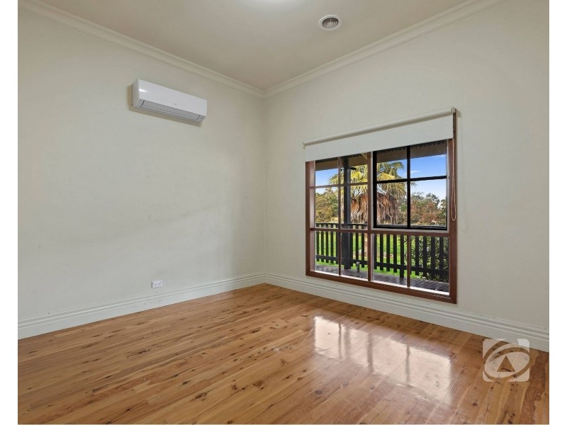 13 Latta Road, Nar Nar Goon VIC 3812