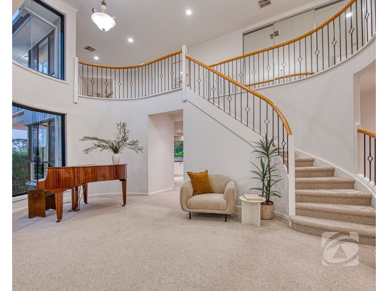 6 Farm Lane, Berwick VIC 3806