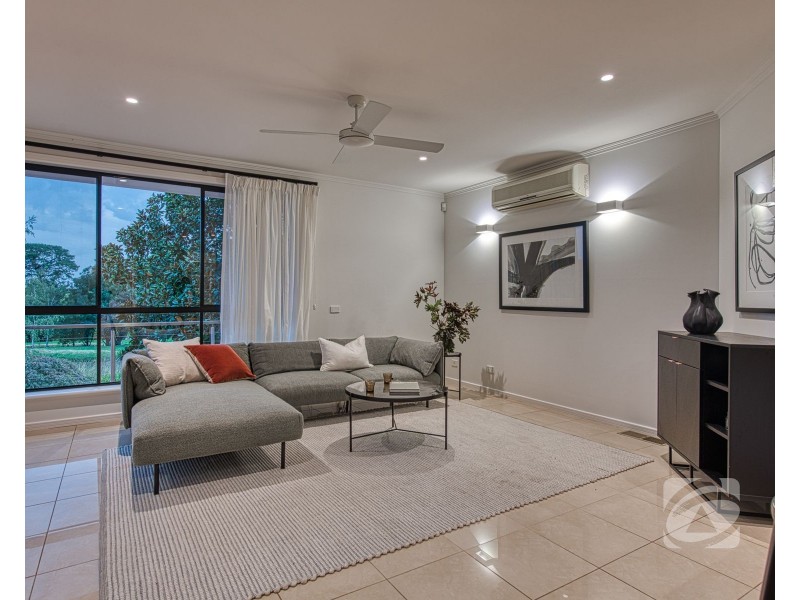 6 Farm Lane, Berwick VIC 3806