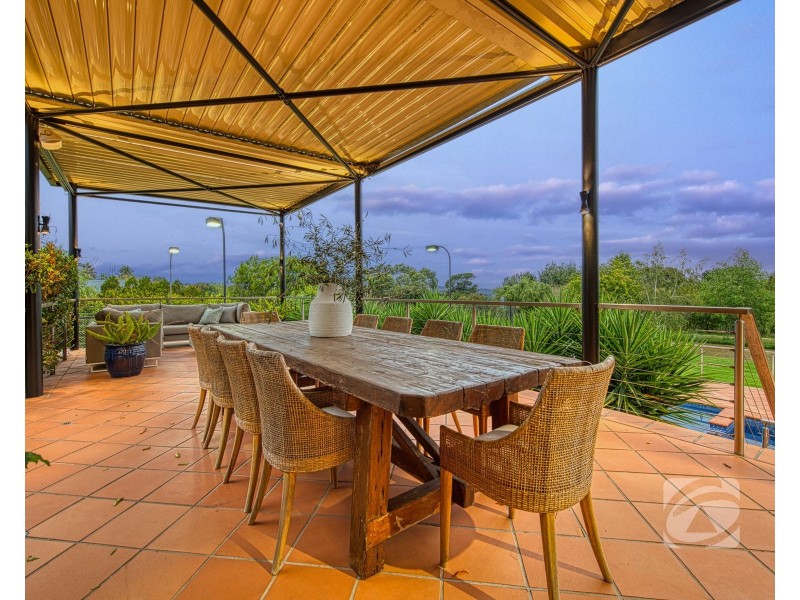 6 Farm Lane, Berwick VIC 3806