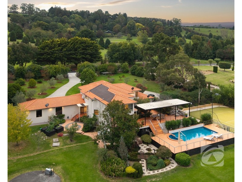 6 Farm Lane, Berwick VIC 3806