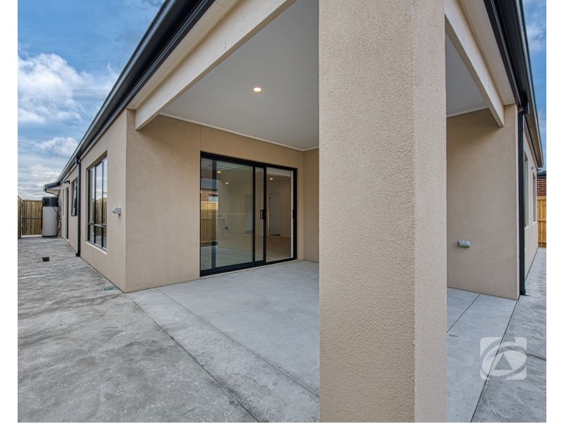 31 Stephens Road, Officer VIC 3809
