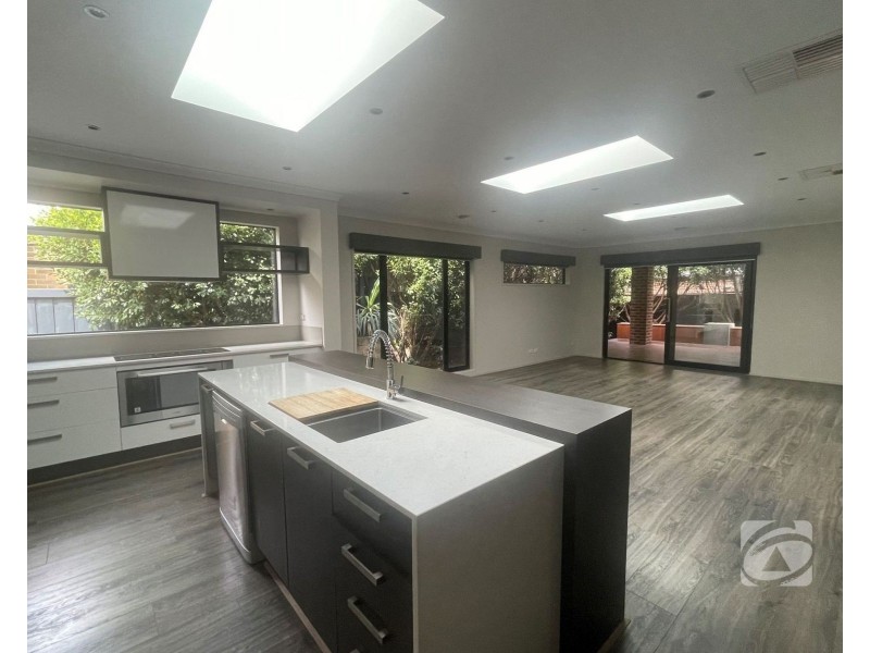 21 Penshurst Crescent, Officer VIC 3809