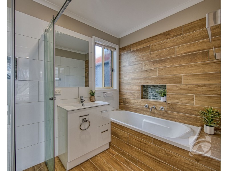 5/3 Hale Place, Pakenham VIC 3810