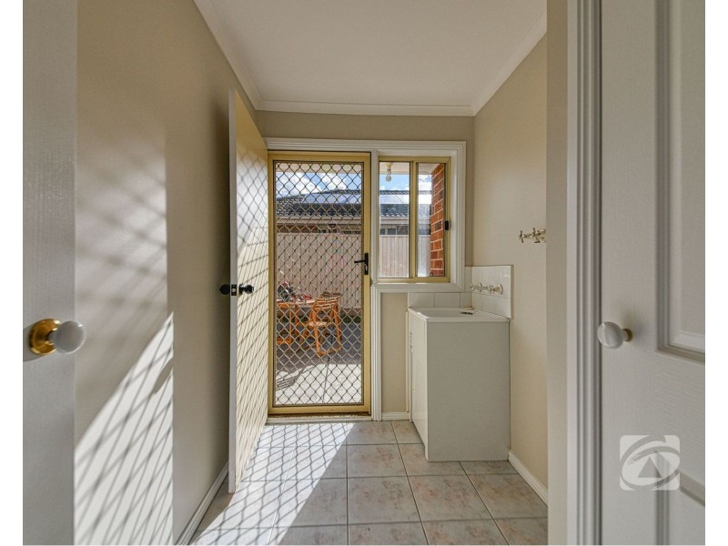 9 Ben Drive, Pakenham VIC 3810