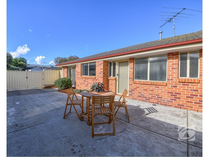 9 Ben Drive, Pakenham VIC 3810