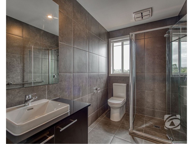 35 Allan Close, Pakenham VIC 3810