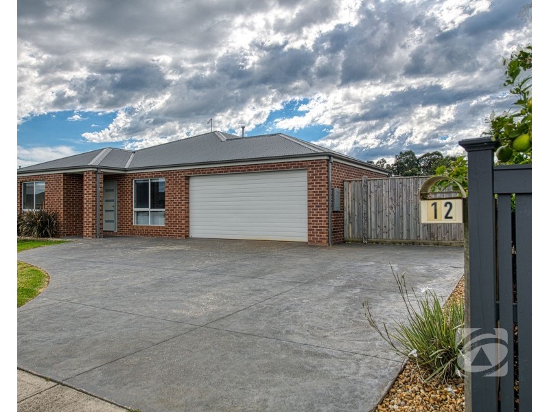 12 Camellia Drive, Bunyip VIC 3815