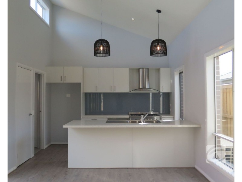 223 Pink Hill Boulevard, Officer VIC 3809