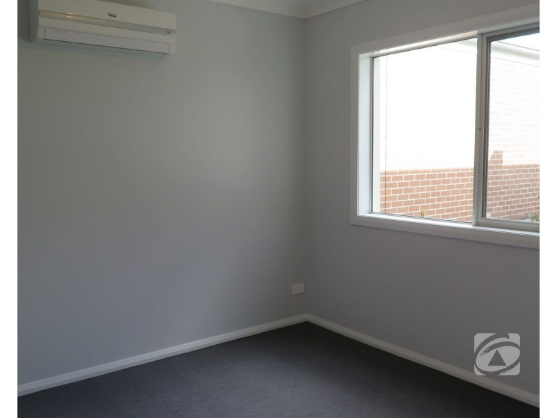 223 Pink Hill Boulevard, Officer VIC 3809