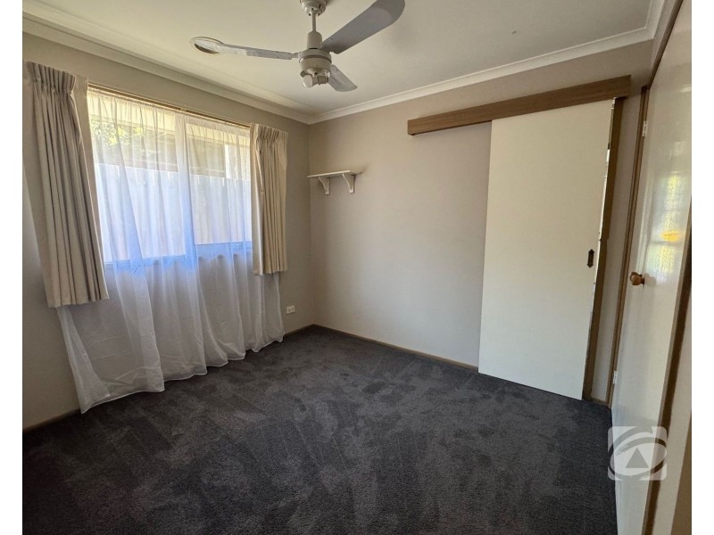 5 Emily Close, Pakenham VIC 3810