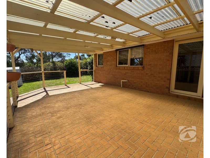 5 Emily Close, Pakenham VIC 3810