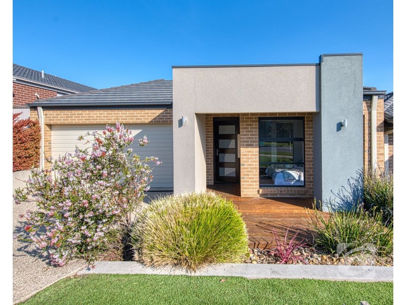 7 Craft Street, Officer VIC 3809