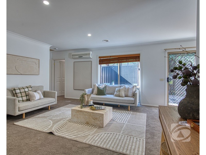 2/47 Princes Hwy, Pakenham VIC 3810