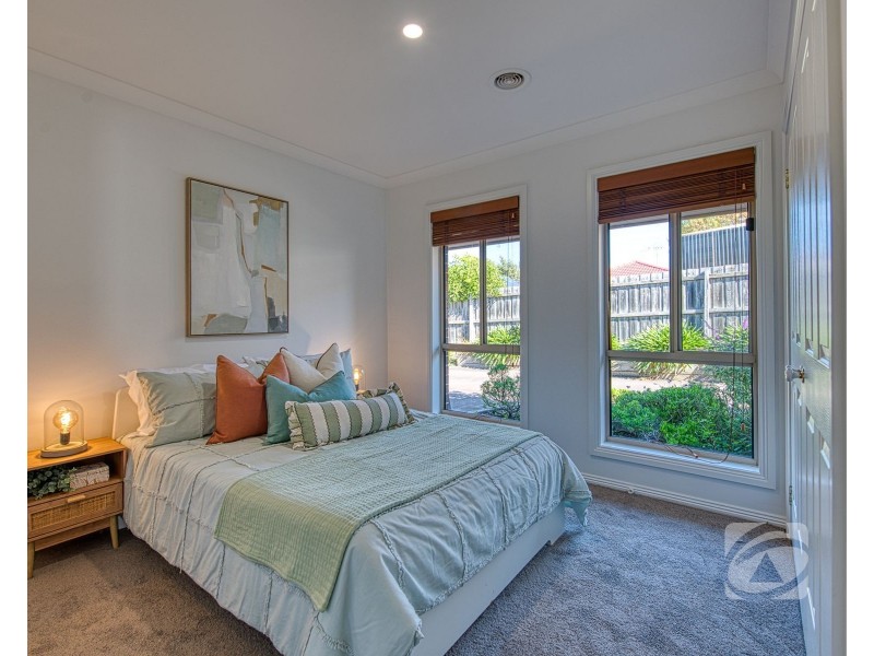 2/47 Princes Hwy, Pakenham VIC 3810