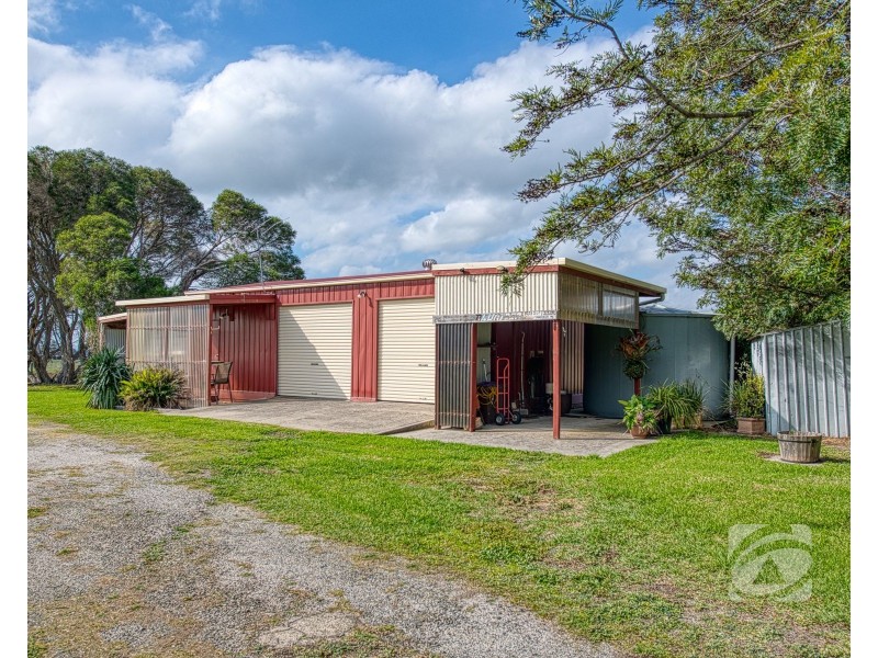 5 Whitta Lane, Nar Nar Goon VIC 3812