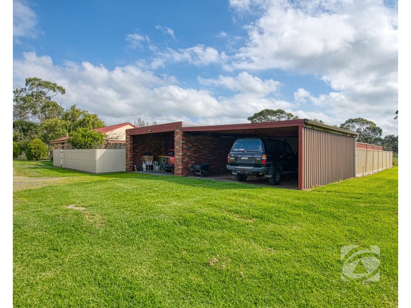 5 Whitta Lane, Nar Nar Goon VIC 3812