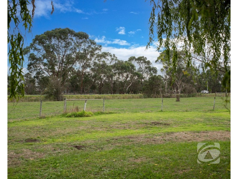 5 Whitta Lane, Nar Nar Goon VIC 3812