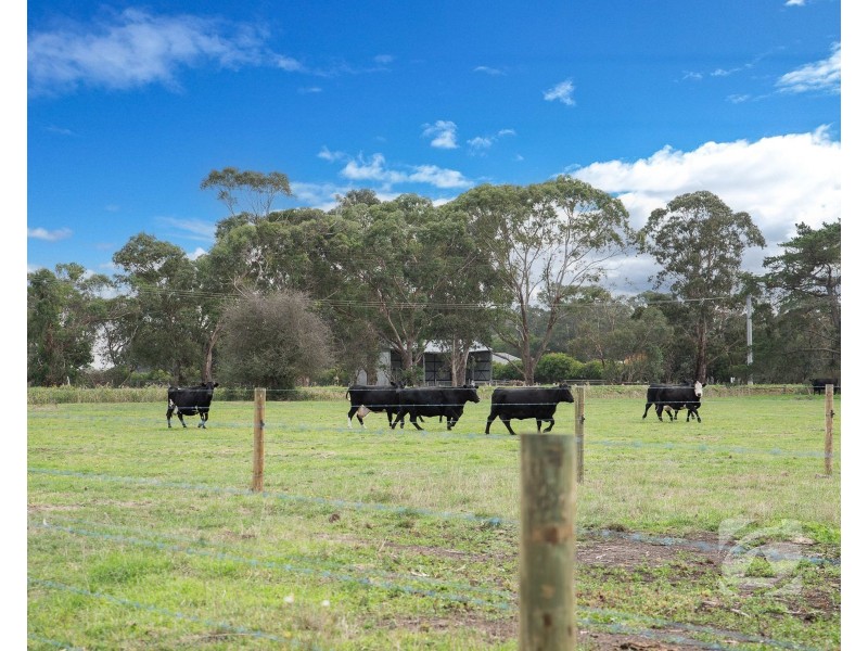 5 Whitta Lane, Nar Nar Goon VIC 3812