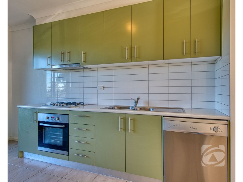 8 Annecy Lane, Pakenham VIC 3810
