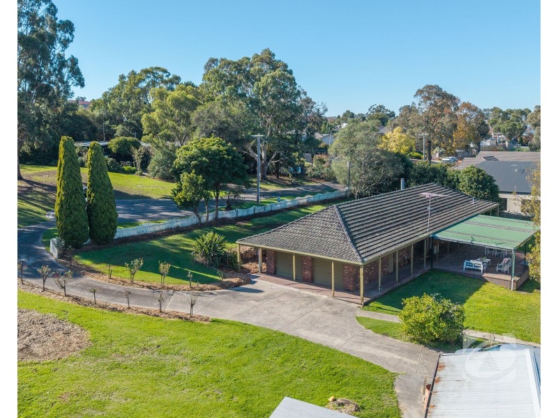 15 May Court, Garfield VIC 3814