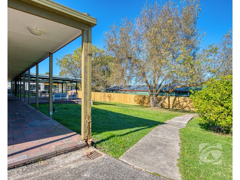 15 May Court, Garfield VIC 3814