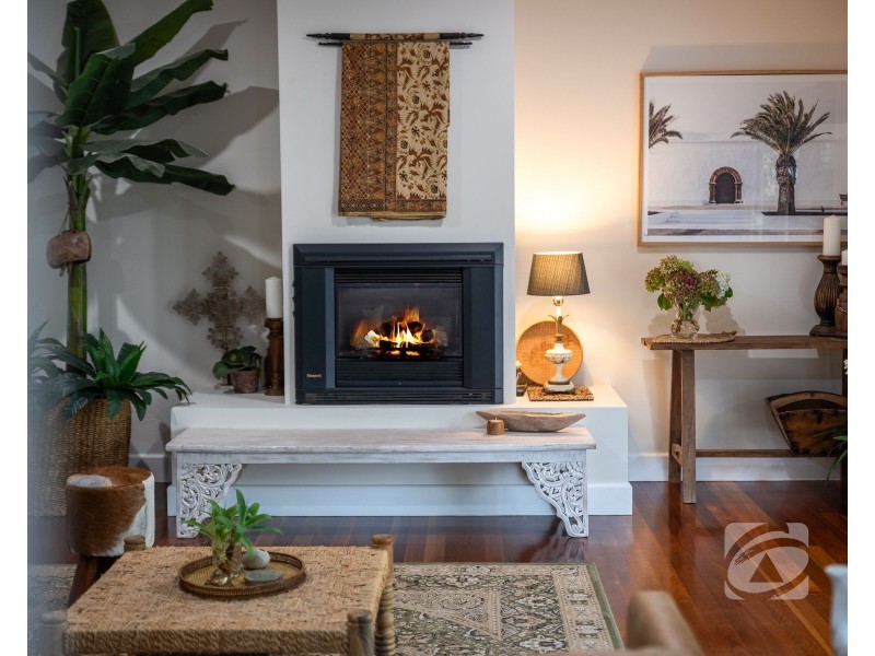 33 Thomas Street, Beaconsfield VIC 3807