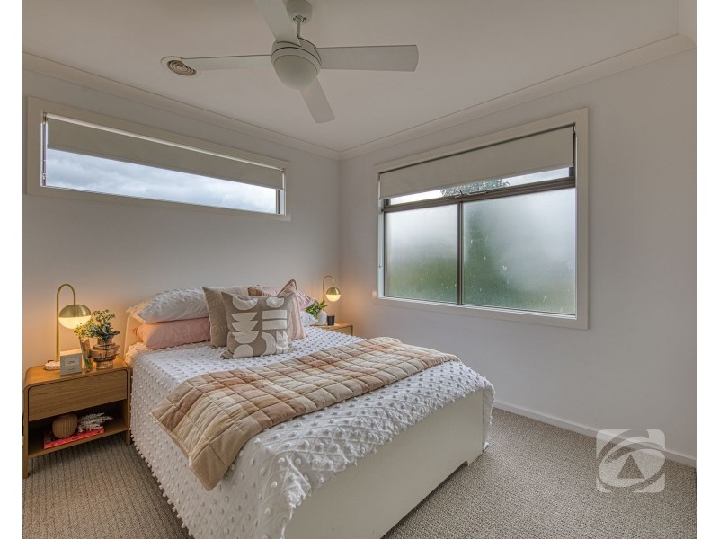 21 Atlantic Drive, Pakenham VIC 3810