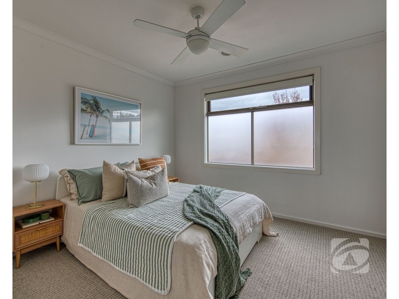 21 Atlantic Drive, Pakenham VIC 3810