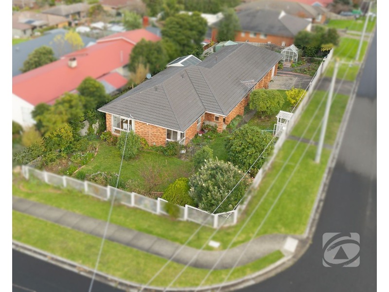 29 Campbell Street, Garfield VIC 3814