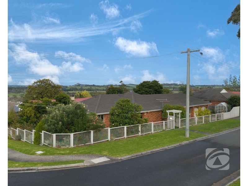 29 Campbell Street, Garfield VIC 3814