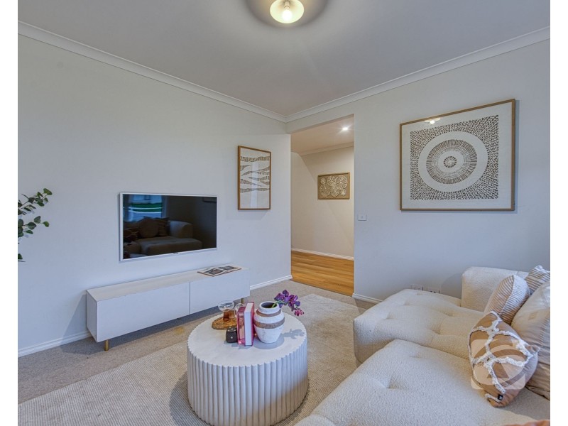 8 Cole Avenue, Lang Lang VIC 3984
