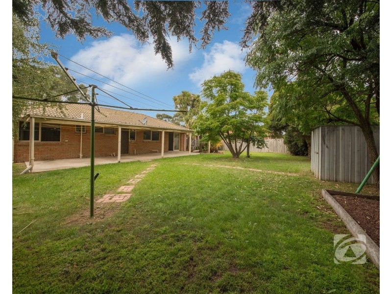 1 Dunbarton Drive, Pakenham VIC 3810