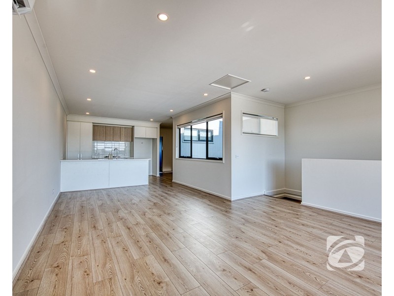 46 Silverwell Drive, Narre Warren South VIC 3805