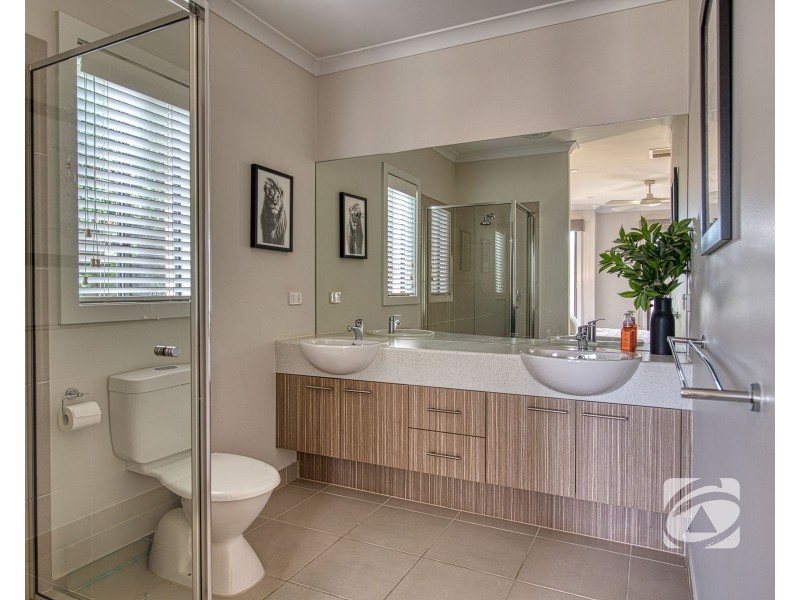 6 Wonder Street, Officer VIC 3809